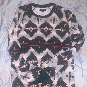 I’m sellin a polo sweat shirt bandnew